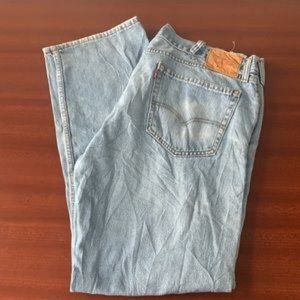 Vintage men’s 505 Levi’s mom jeans